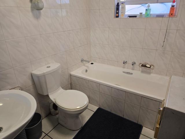 Townhouse for sale in Ekurhuleni, Gauteng