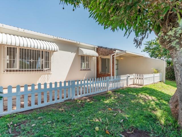 Townhouse for sale in Durban North, Kwazulu-natal