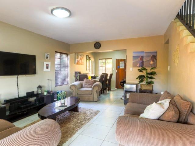 Townhouse for sale in Nooitgedacht, Gauteng