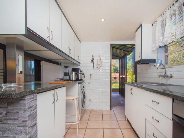 Townhouse for sale in Nooitgedacht, Gauteng
