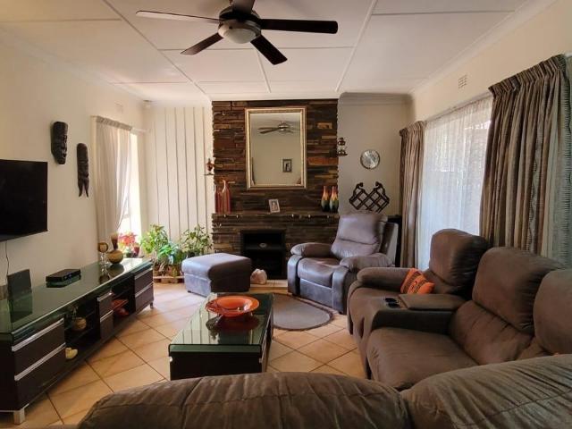 Townhouse for sale in Randhart, Ekurhuleni