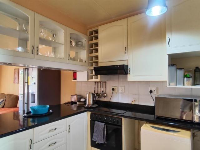 Townhouse for sale in Randhart, Ekurhuleni