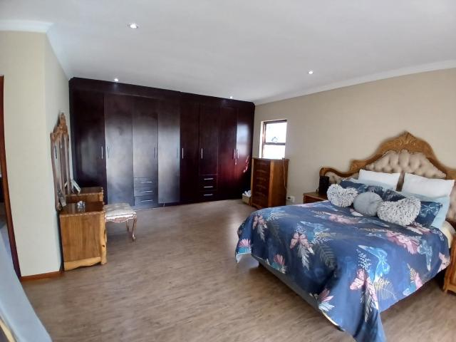 Townhouse for sale in Randhart, Ekurhuleni