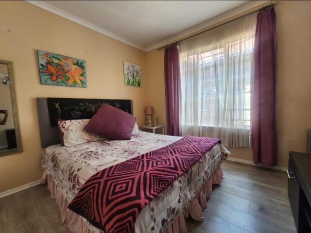 Townhouse for sale in Randhart, Ekurhuleni