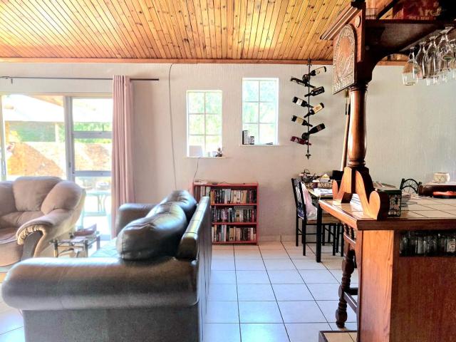 Townhouse for sale in Randhart, Ekurhuleni