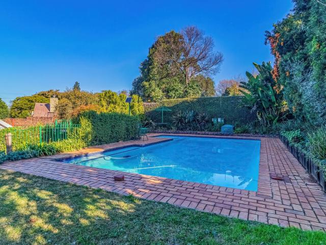 Townhouse for sale in Vosloorus, Gauteng