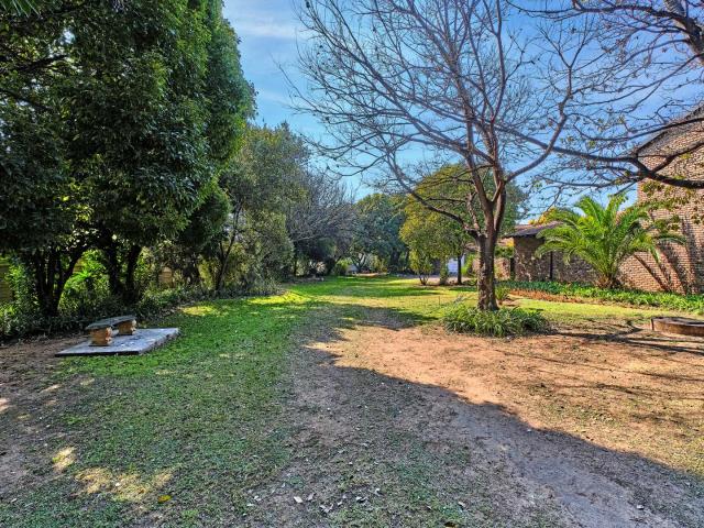 Townhouse for sale in Vosloorus, Gauteng