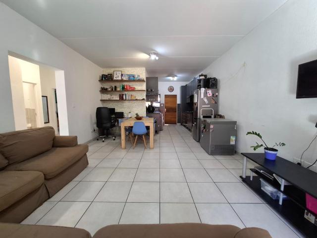 Townhouse for sale in Ekurhuleni, Gauteng