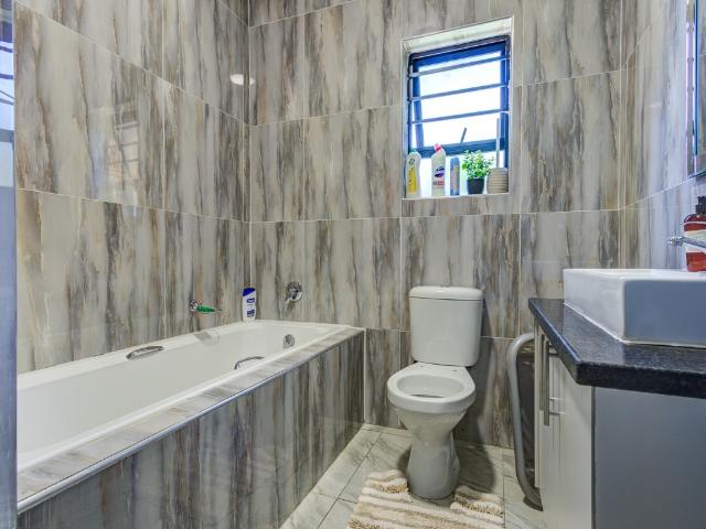 Townhouse for sale in Ekurhuleni, Gauteng