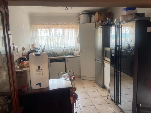 Townhouse for sale in Vosloorus, Gauteng