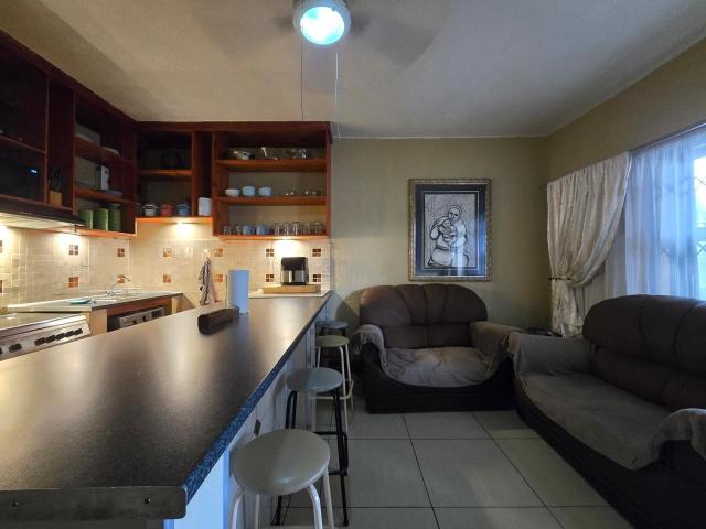 Townhouse for sale in Vosloorus, Gauteng