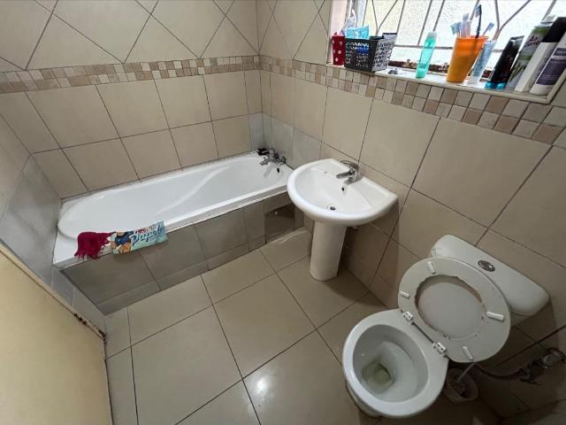 Townhouse for sale in Vosloorus, Gauteng