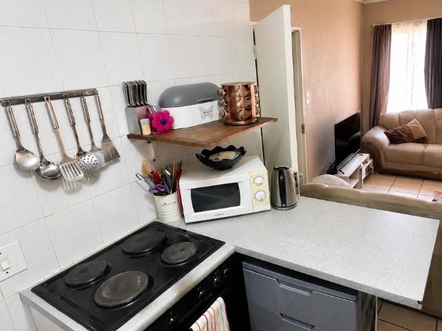 Townhouse for sale in Tlhabane, North West