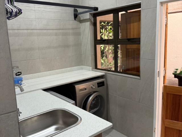 Townhouse for sale in Tlhabane, North West