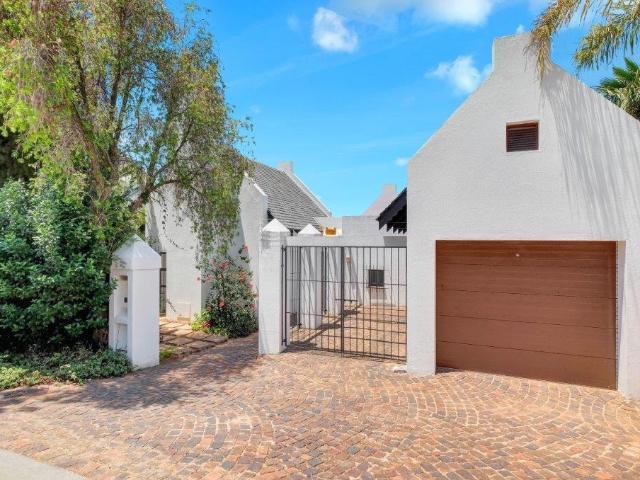 Townhouse for sale in Alexandra, Gauteng
