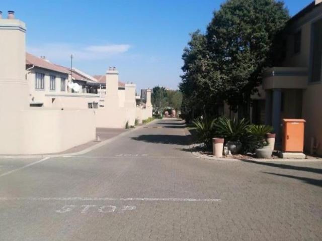 Townhouse for sale in Gert Sibande, Mpumalanga