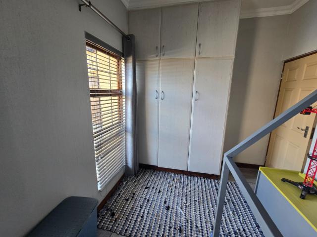 Townhouse for sale in Gert Sibande, Mpumalanga
