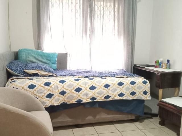 Townhouse for sale in Seaview, Kwazulu-natal