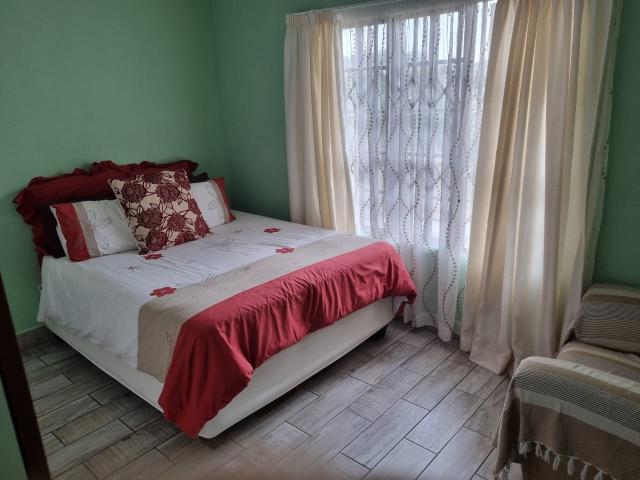 Townhouse for sale in Kingsburgh, Kwazulu-natal