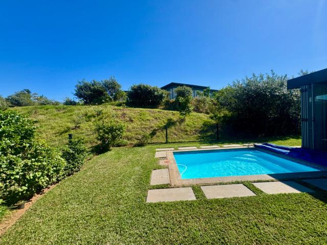 Townhouse for sale in Umdloti, Kwazulu-natal