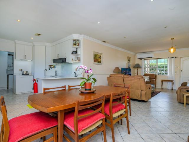 Townhouse for sale in Umhlanga, Kwazulu-natal