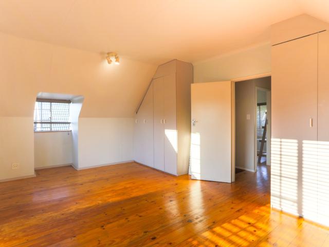 Townhouse for sale in Randburg, Gauteng