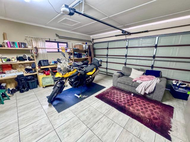 Townhouse for sale in Port Elizabeth, Eastern Cape