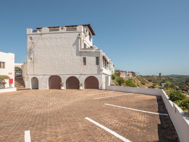 Townhouse for sale in Port Elizabeth, Eastern Cape