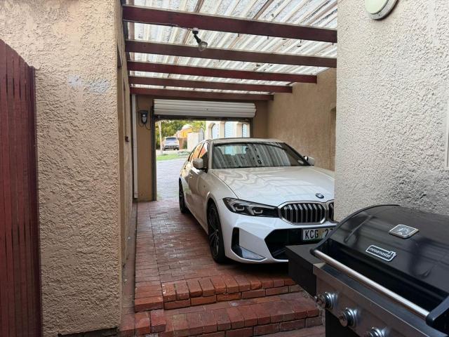 Townhouse for sale in Port Elizabeth, Eastern Cape