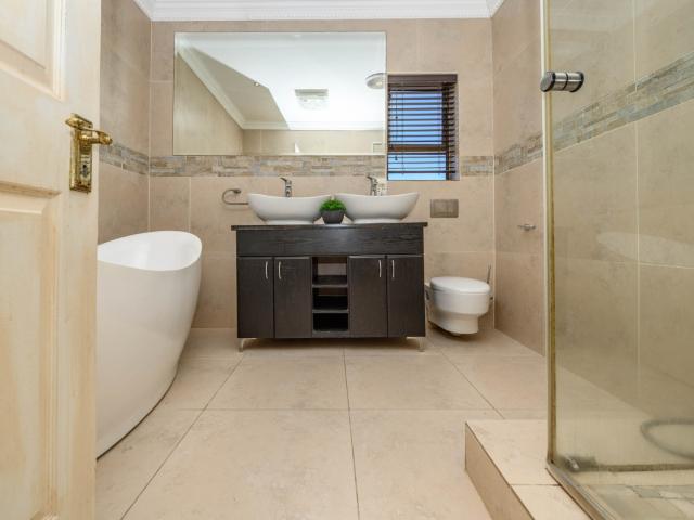 Townhouse for sale in Port Elizabeth, Eastern Cape