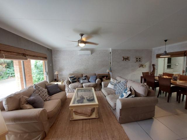 Townhouse for sale in Umkhanyakude district municipality, Kwazulu-natal