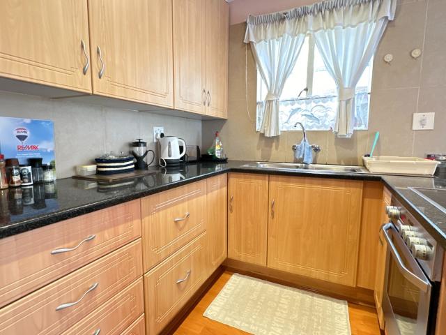 Townhouse for sale in Vosloorus, Gauteng