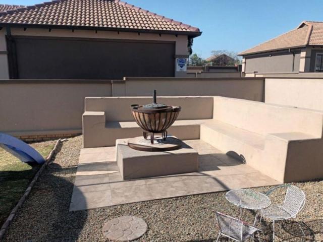 Townhouse for sale in Ekurhuleni, Gauteng