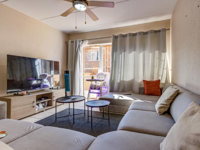 Townhouse for sale in Ekurhuleni, Gauteng