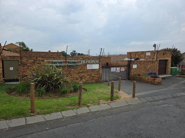 Townhouse for sale in Kempton Park, Gauteng