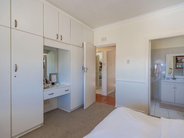 Townhouse for sale in Durban North, Kwazulu-natal