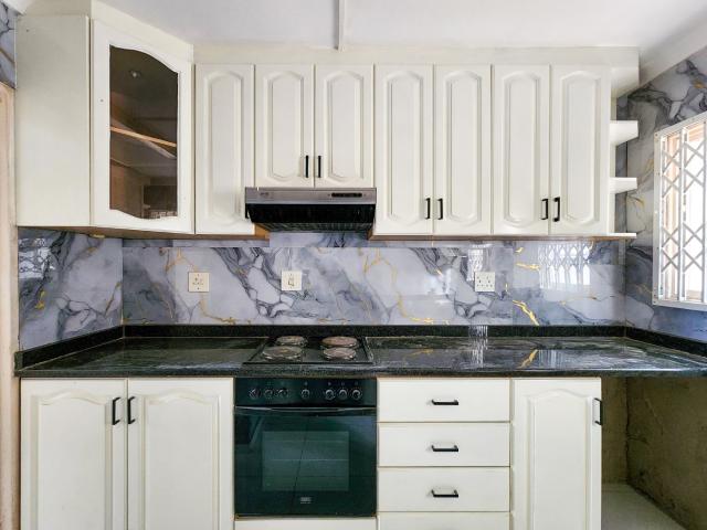 Townhouse for sale in Durban North, Kwazulu-natal