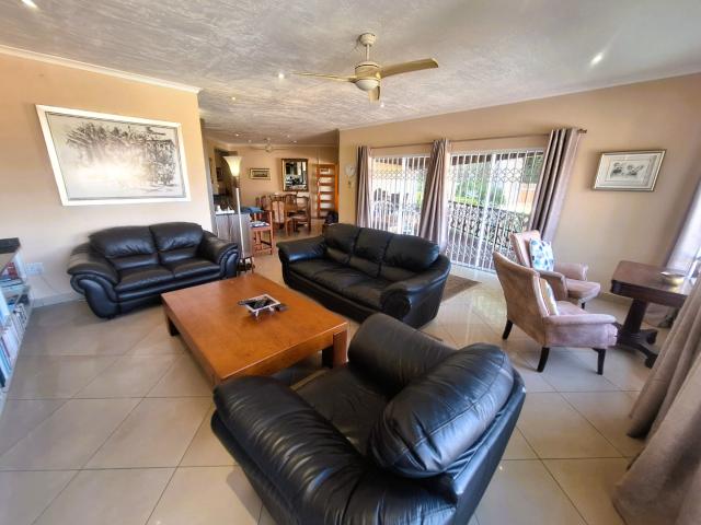 Townhouse for sale in Ugu District Municipality, Kwazulu-natal