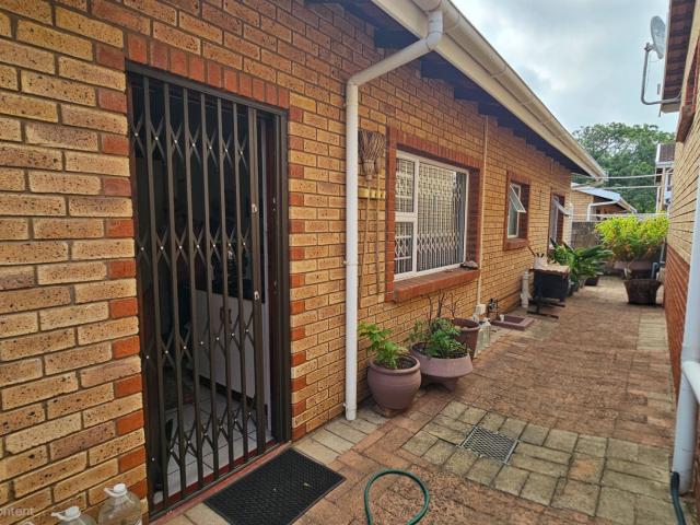 Townhouse for sale in Ugu District Municipality, Kwazulu-natal
