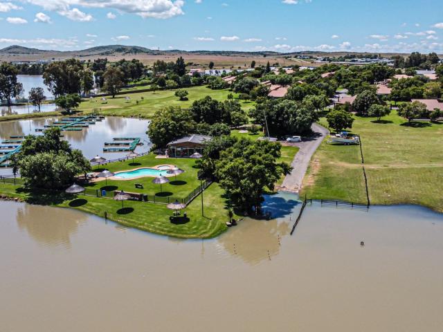 Townhouse for sale in Midvaal, Gauteng