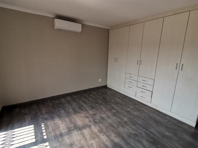 Townhouse for sale in Oranjeville, Free State