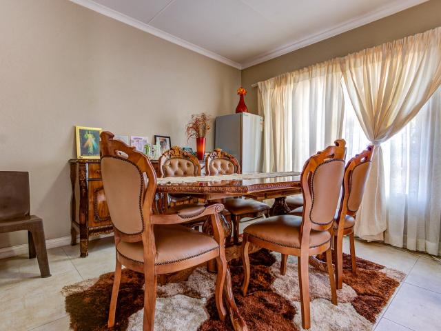 Townhouse for sale in Ekurhuleni, Gauteng