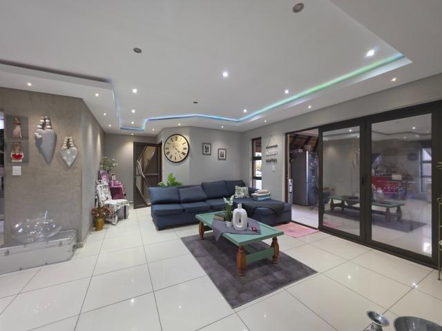 Townhouse for sale in Sedibeng, Gauteng
