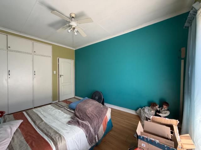 Townhouse for sale in Waterkloof, Gauteng