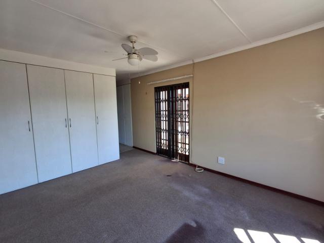 Townhouse for sale in Ekurhuleni, Gauteng