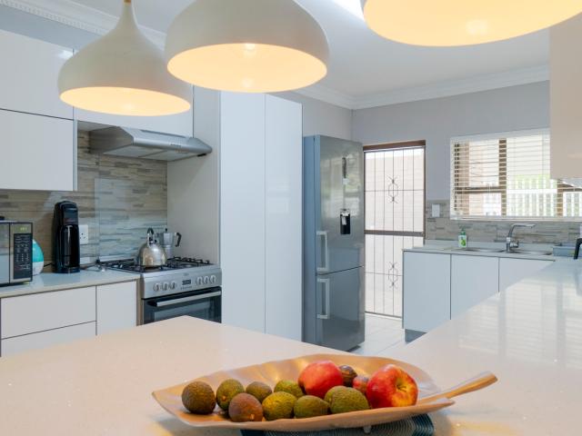 Townhouse for sale in Kingsburgh, Kwazulu-natal