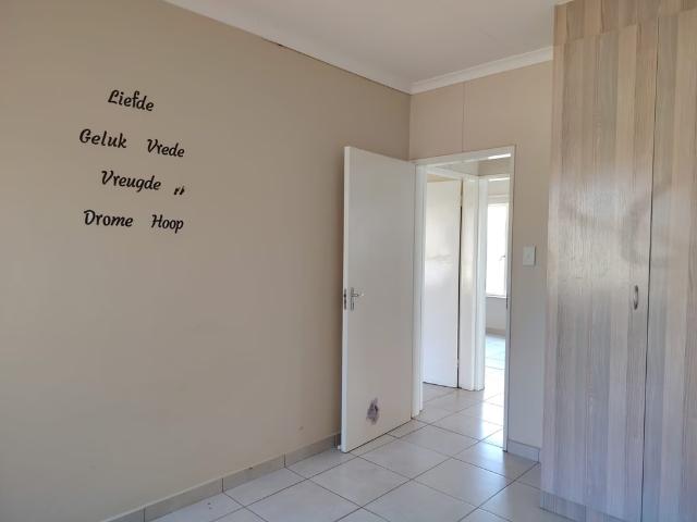 Townhouse for sale in Waterkloof, Kopanong Local Municipality