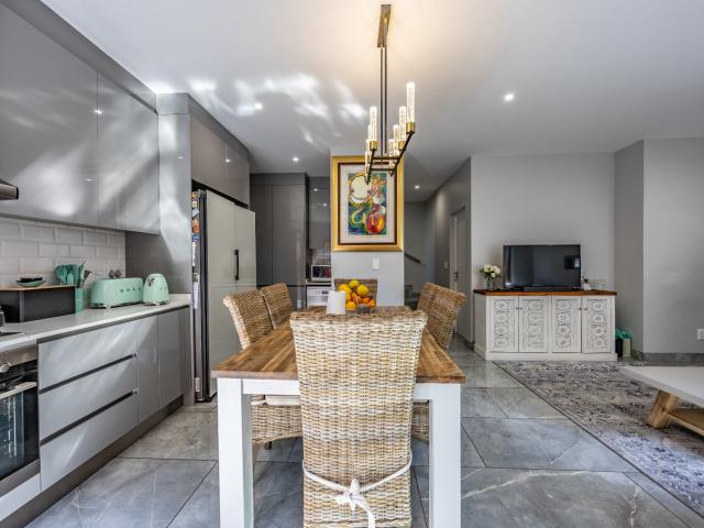 Townhouse for sale in Waterkloof, Gauteng
