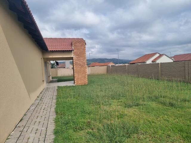 Townhouse for sale in Tlhabane, North West