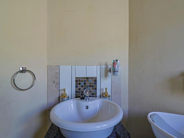 Townhouse for sale in Tlhabane, North West